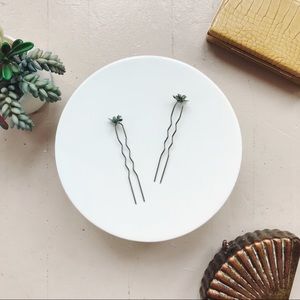 NEW Floral Hairpins in Silver - 2 PC